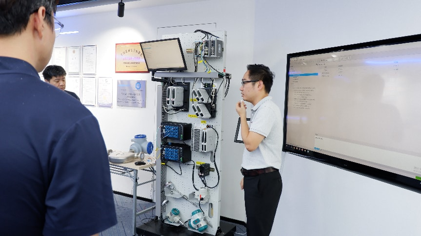 Chenzhu APL Integrated Solution: Intrinsic Safety, Lightning Protection & End-to-End Networking for Hazardous Areas